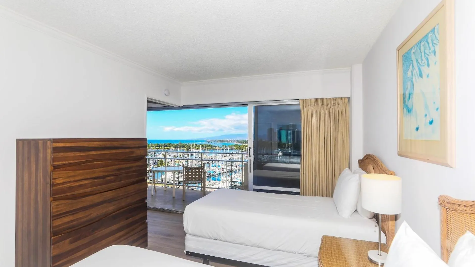 Apartament Ilikai Tower 943 Condo - Walk To The Beach, Shops & Restaurants! Honolulu